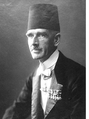 Fig. 1 – Arthur MacCallan CBE, MD, FRCS, 1923